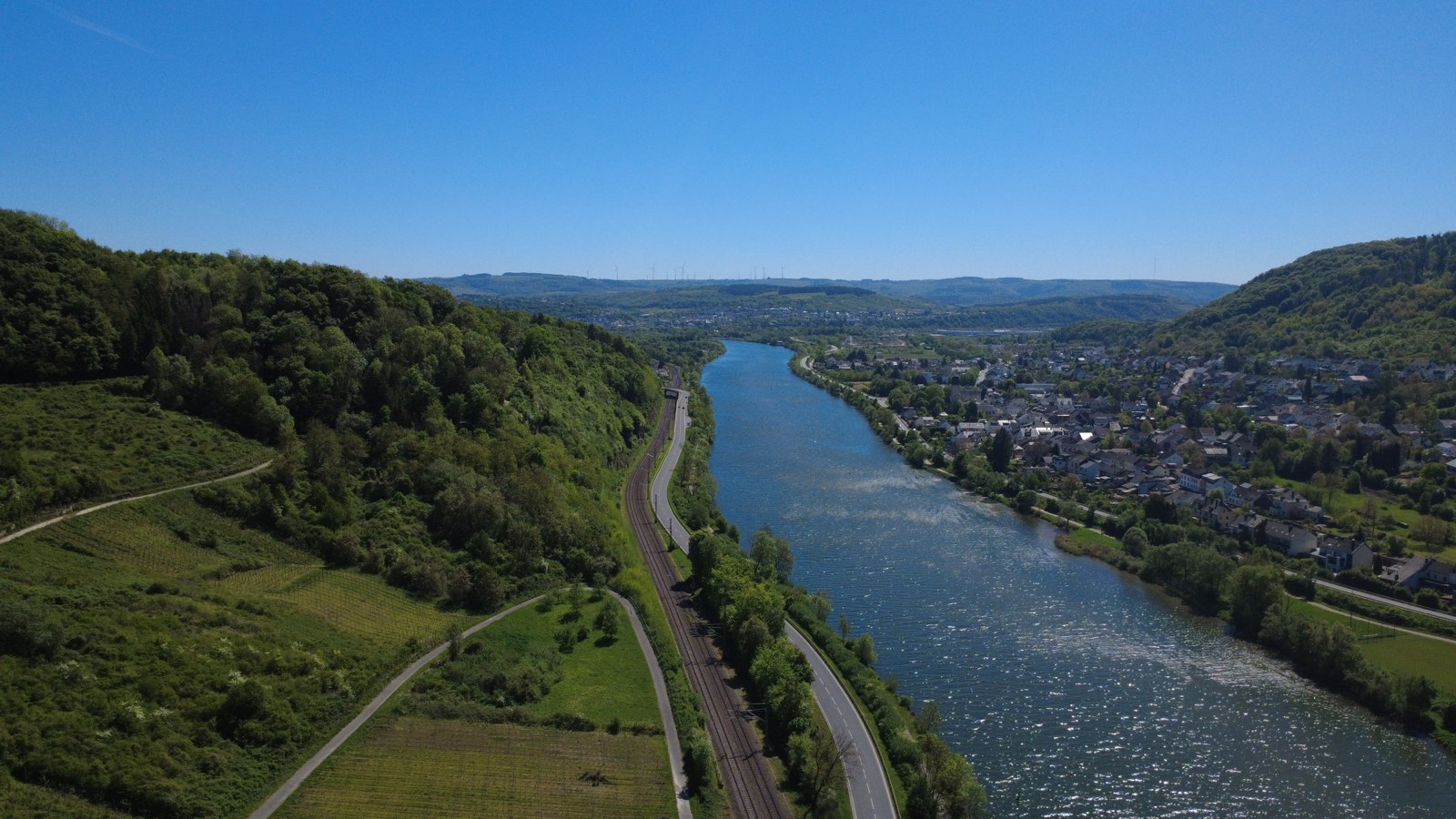 Mosel Luftaufnahme Igel